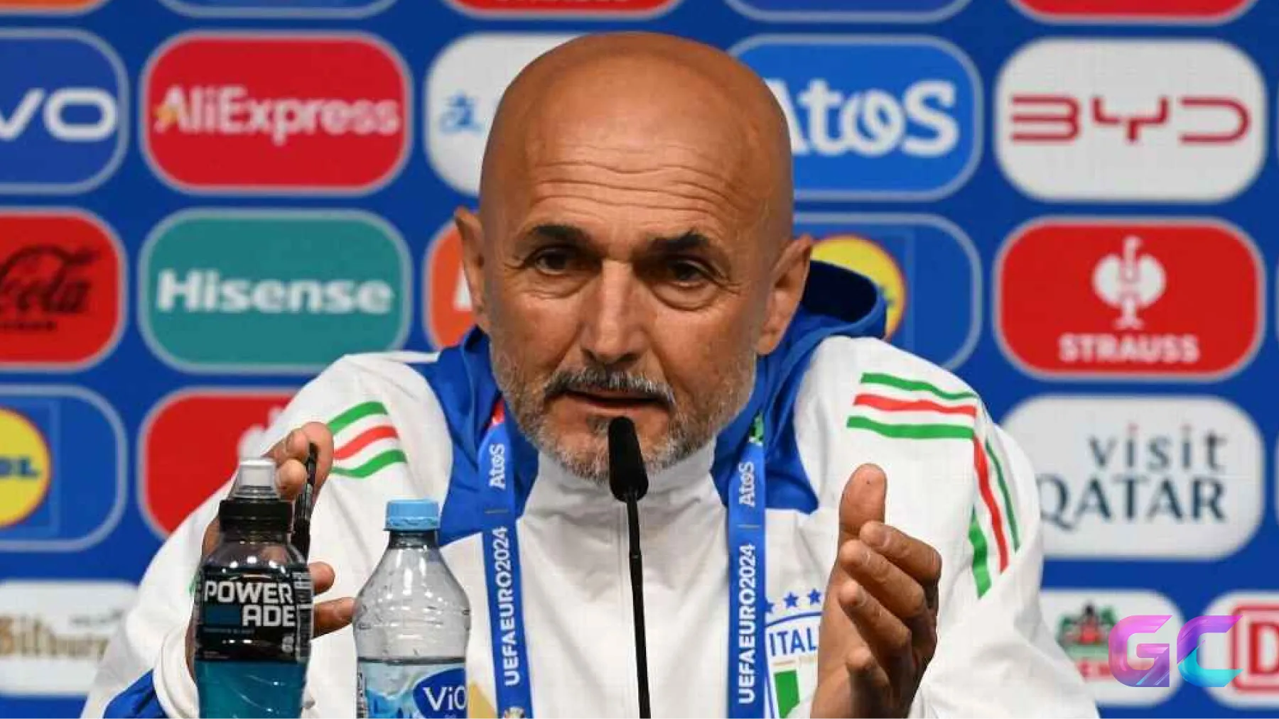 El entrenador de Italia en la Eurocopa 2024 niega prohibición del uso de PS5 para su equipo
